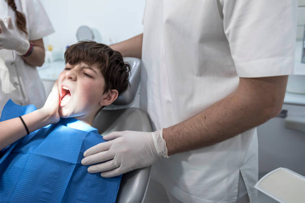 Best Weekend Emergency Dentist in Kekoskee, WI