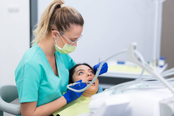 Best Emergency Dental Care for Broken or Chipped Teeth in Kekoskee, WI